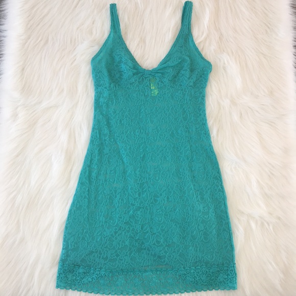 Victoria's Secret stretch lace mini slip chemise S - Picture 2 of 11